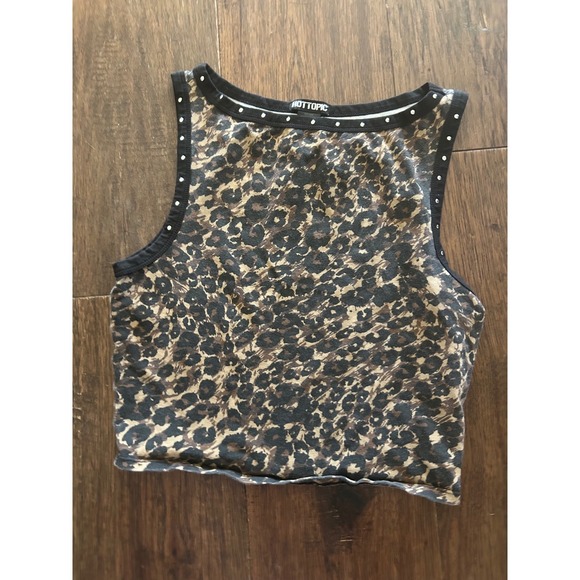 Hot Topic Tops - Hot Topic Leopard Print Studded Crop Tank Top Brown Black Large MN8450
